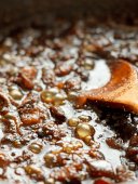 Ep 65: The One-Eyed Wanderer, Curry Worry & Too TALL!