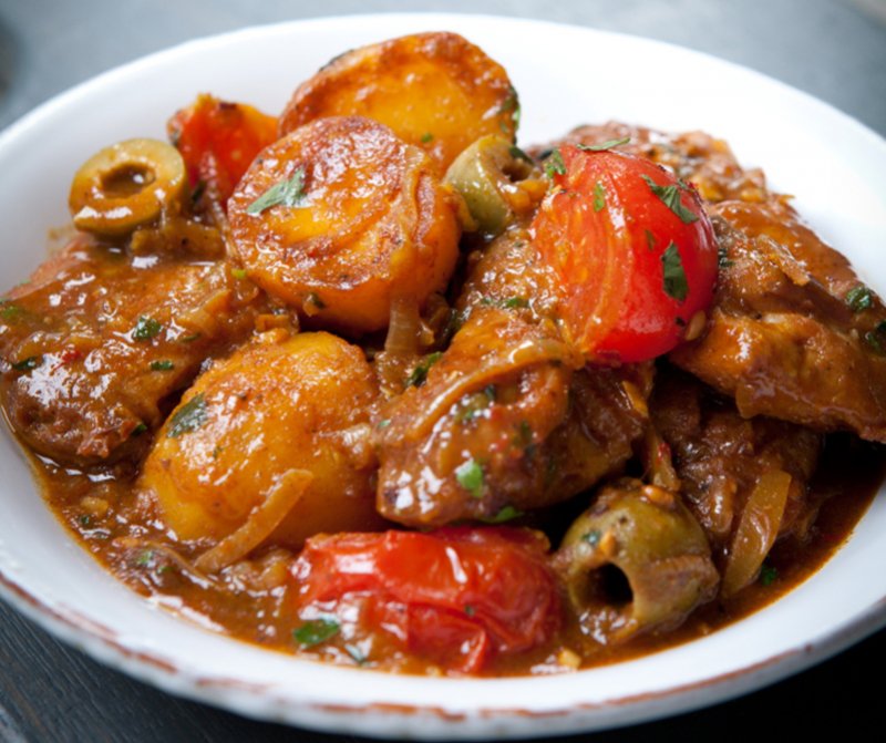 Chicken tagine with preserved lemons